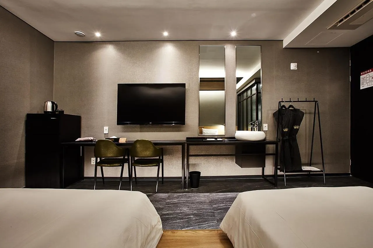 Hotel Wanted Incheon South Korea