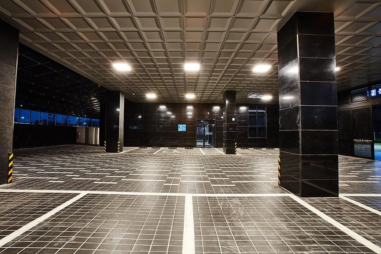 Hotel Wanted Incheon South Korea