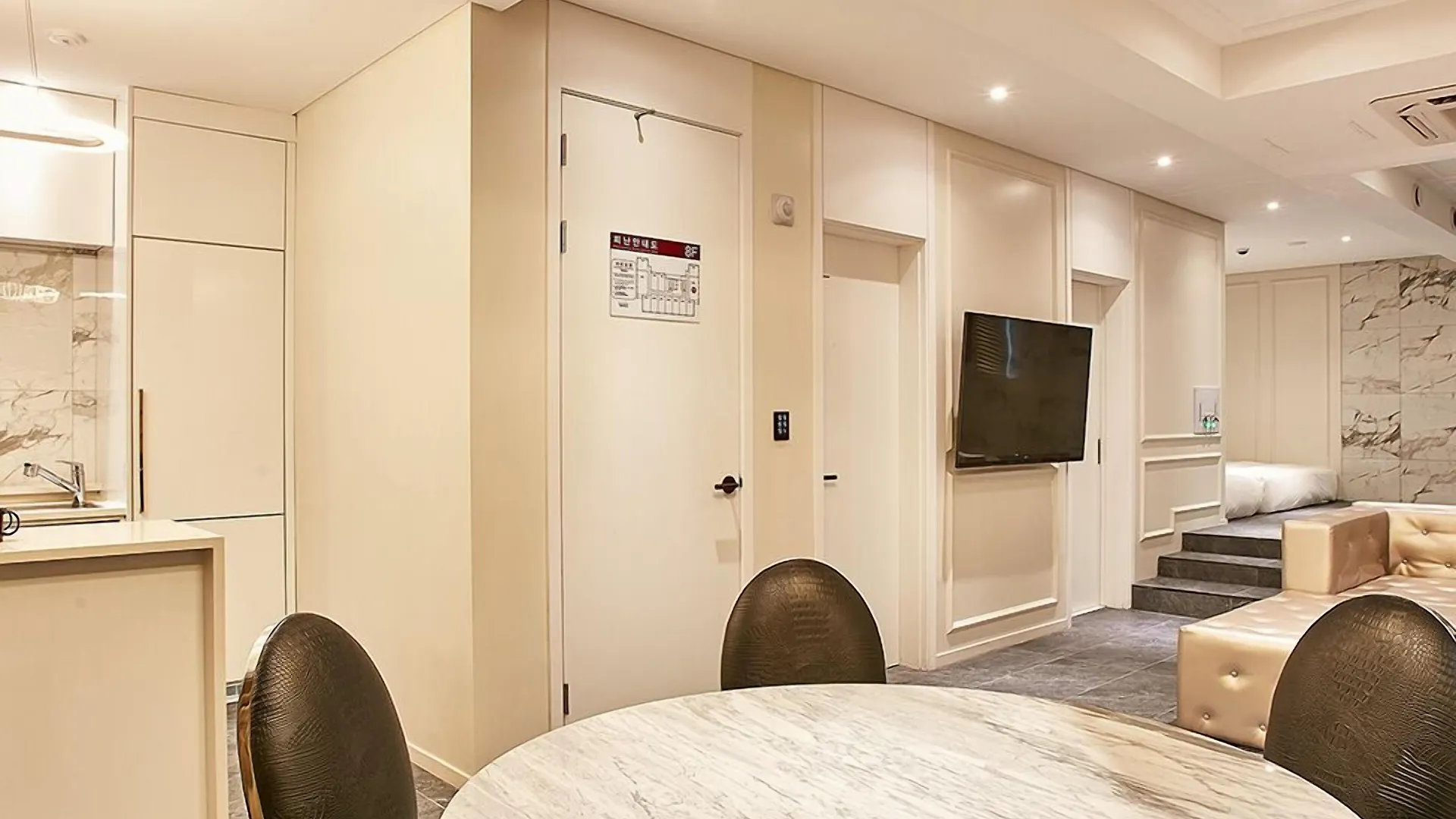 Hotel Wanted Incheon