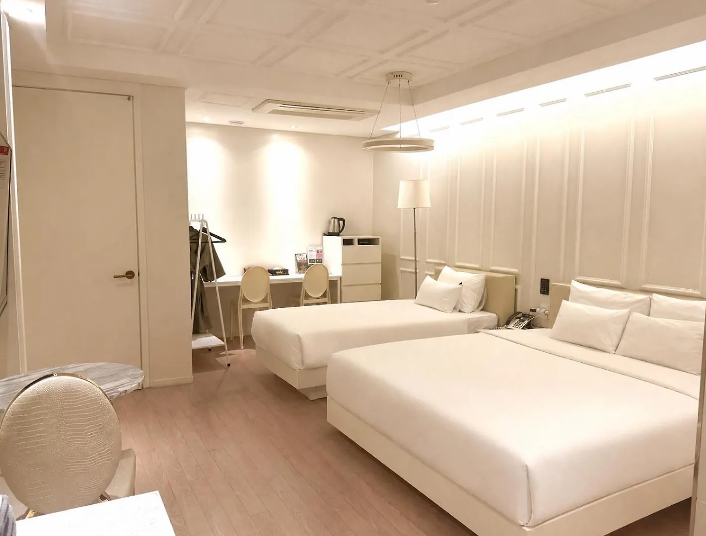 Hotel Wanted Incheon 3*,