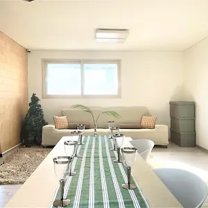 4* 게스트하우스 Koin Airport