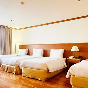 **** Отель Sejong Myeongdong Южная Корея