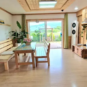 게스트하우스 Tree House