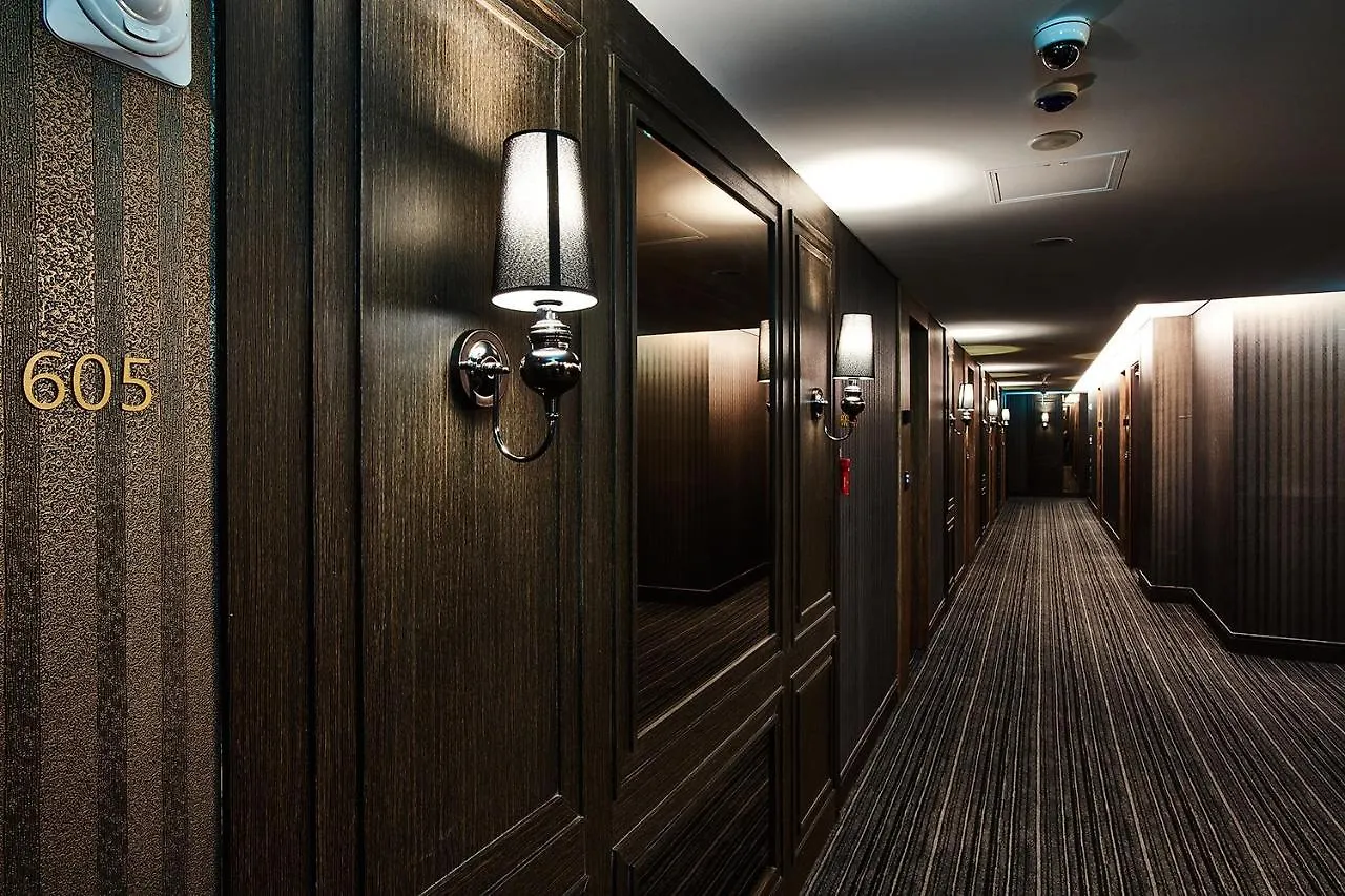 Hotel Wanted Incheon 3*,