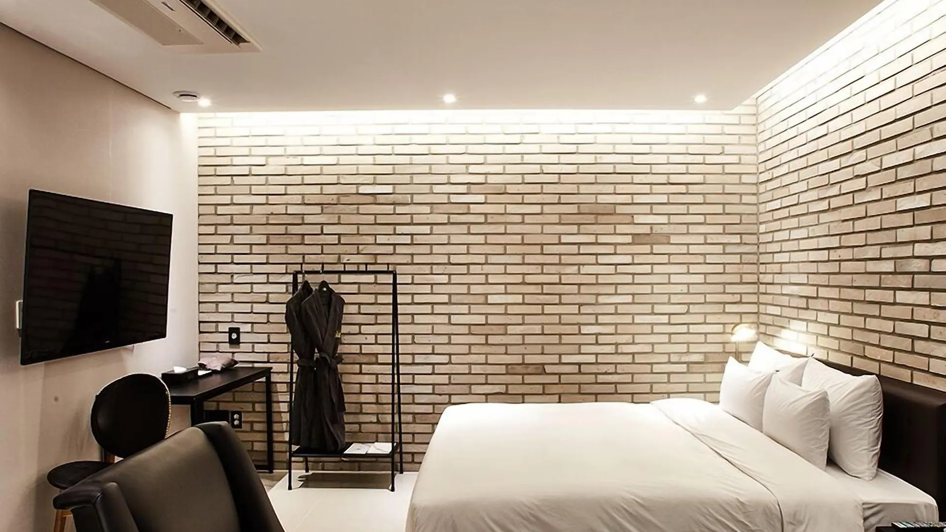 Hotel Wanted Incheon 3*,  Zuid-Korea