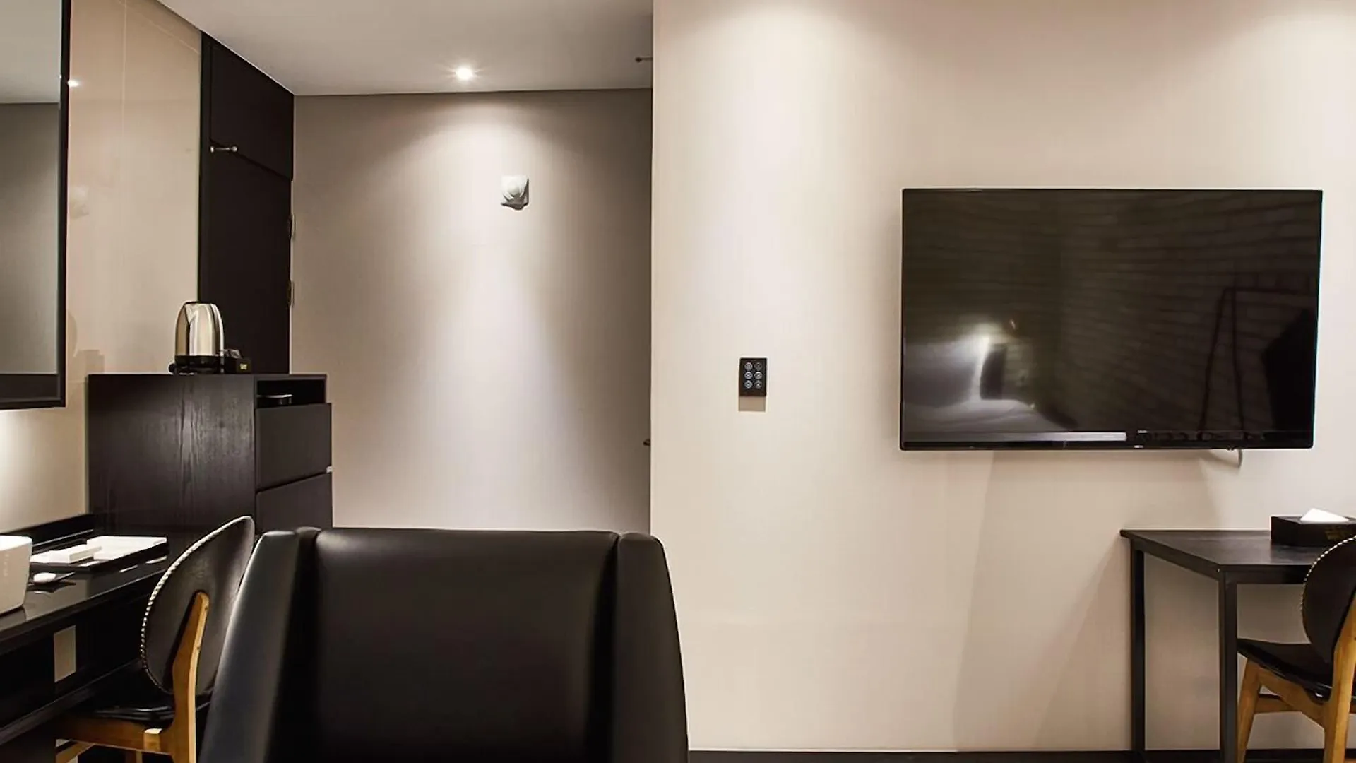 ***  Hotel Wanted Incheon Zuid-Korea