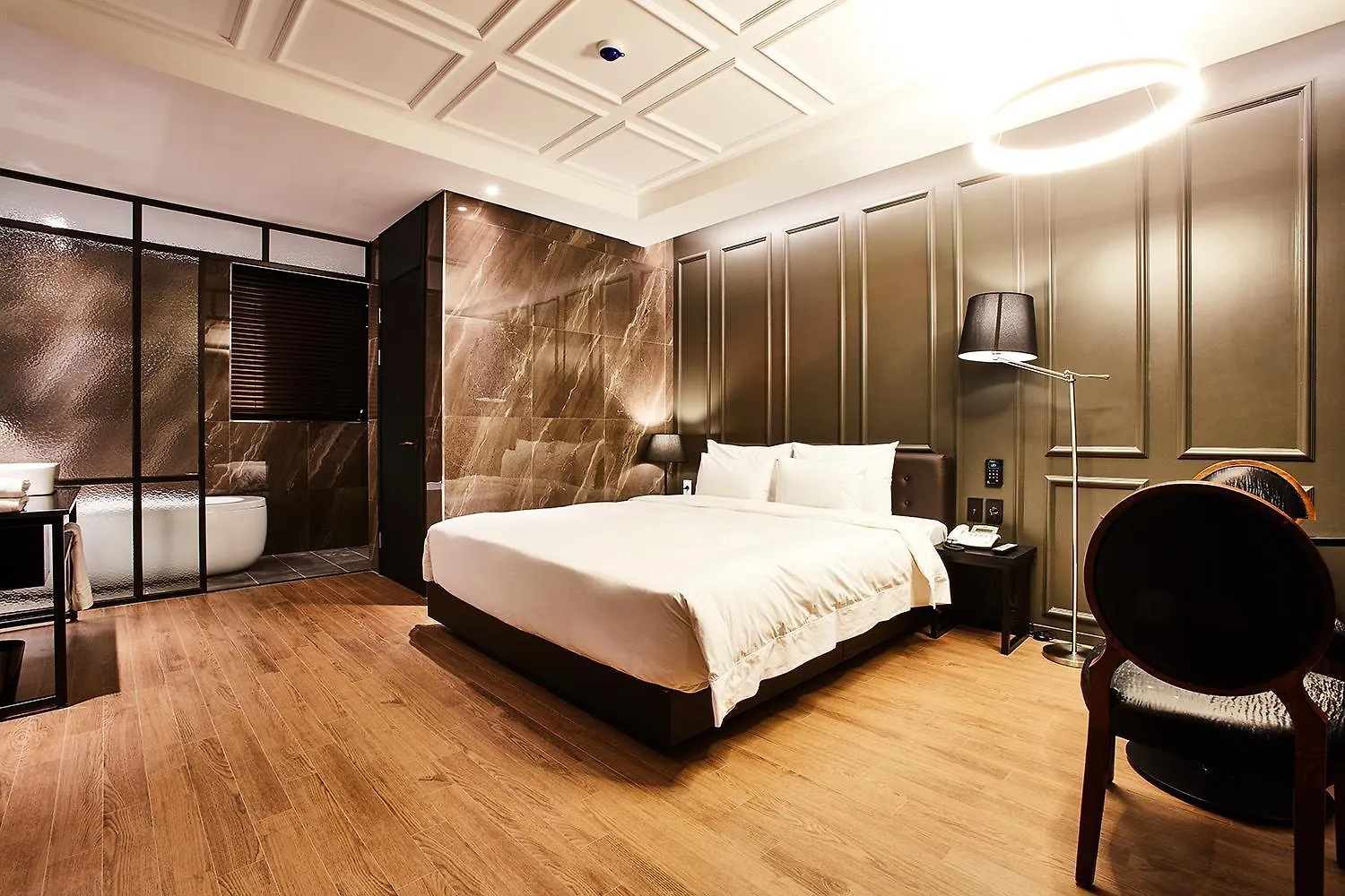 Hotel Wanted Incheon 3*,