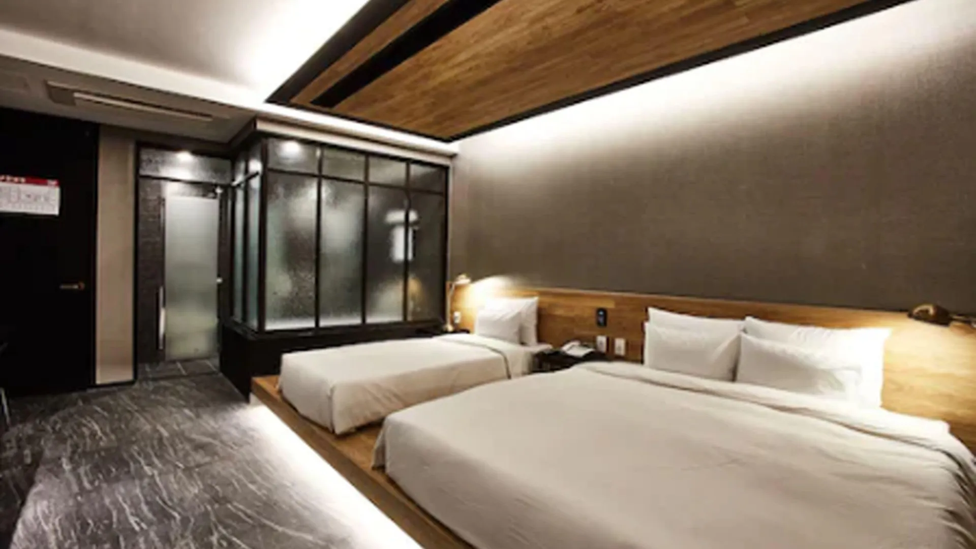 Hotel Wanted Incheon 3*,